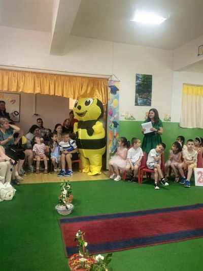 "Довиждане, детска градина! Здравей, 1 клас! " 8