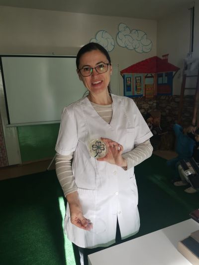 Специален гост беше г-жа Силвия Ветренска 7