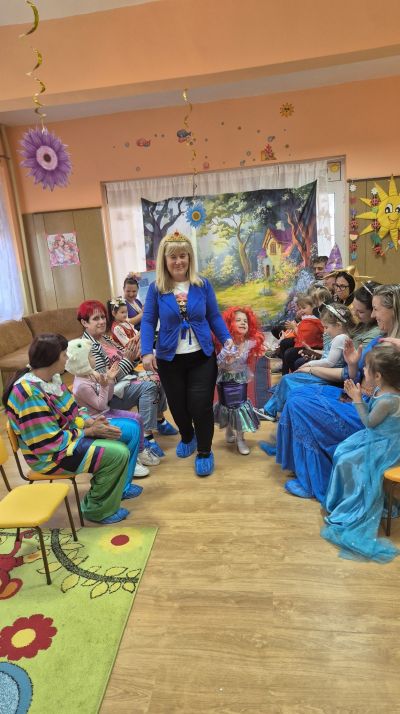 "Приказна въртележка-моят любим приказен герой" 4